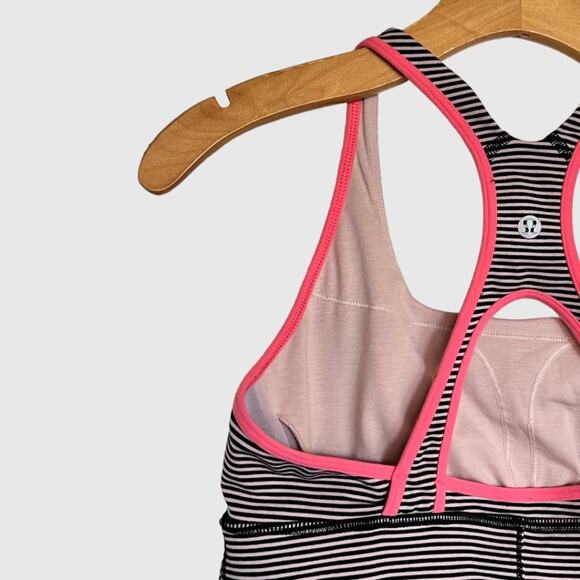 Lululemon Get Fit Keyhole Tank w/Shelf Bra - Picture 10 of 16